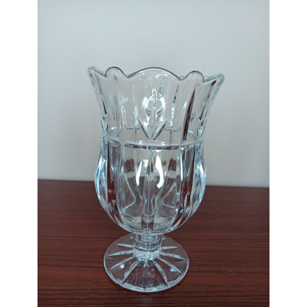 Vintage Block Crystal ‘Tulip Garden’ Pattern Vase 24% Full Lead Crystal 7" EUC